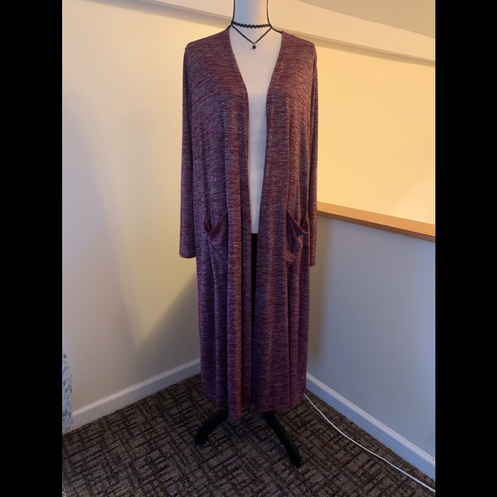 NWOT LuLaRoe Sarah Cardigan !!!
